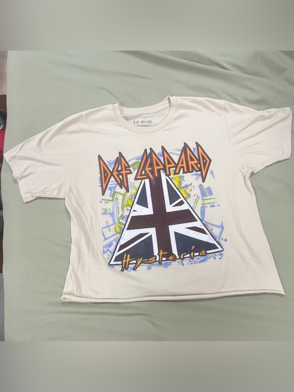 Def Leppard Cream Hysteria Graphic Cropped Tee  size M